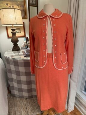 Vintage Toula Women's Orange/Coral Knit Skirt Set with White Trim. Sz 6